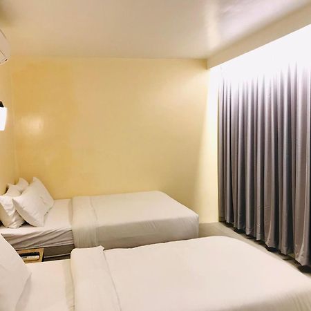Dosi Hotel Ph Talisay  Zewnętrze zdjęcie