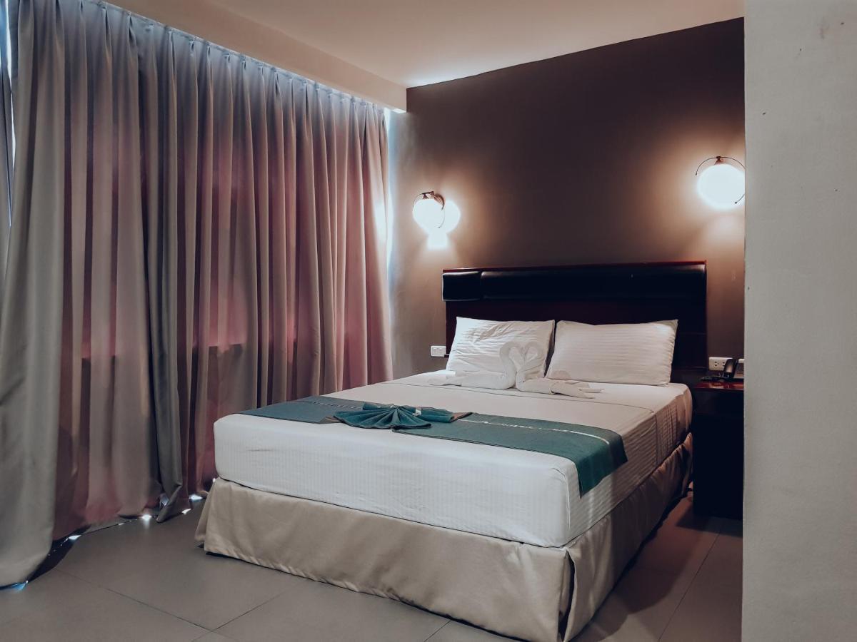 Dosi Hotel Ph Talisay  Zewnętrze zdjęcie