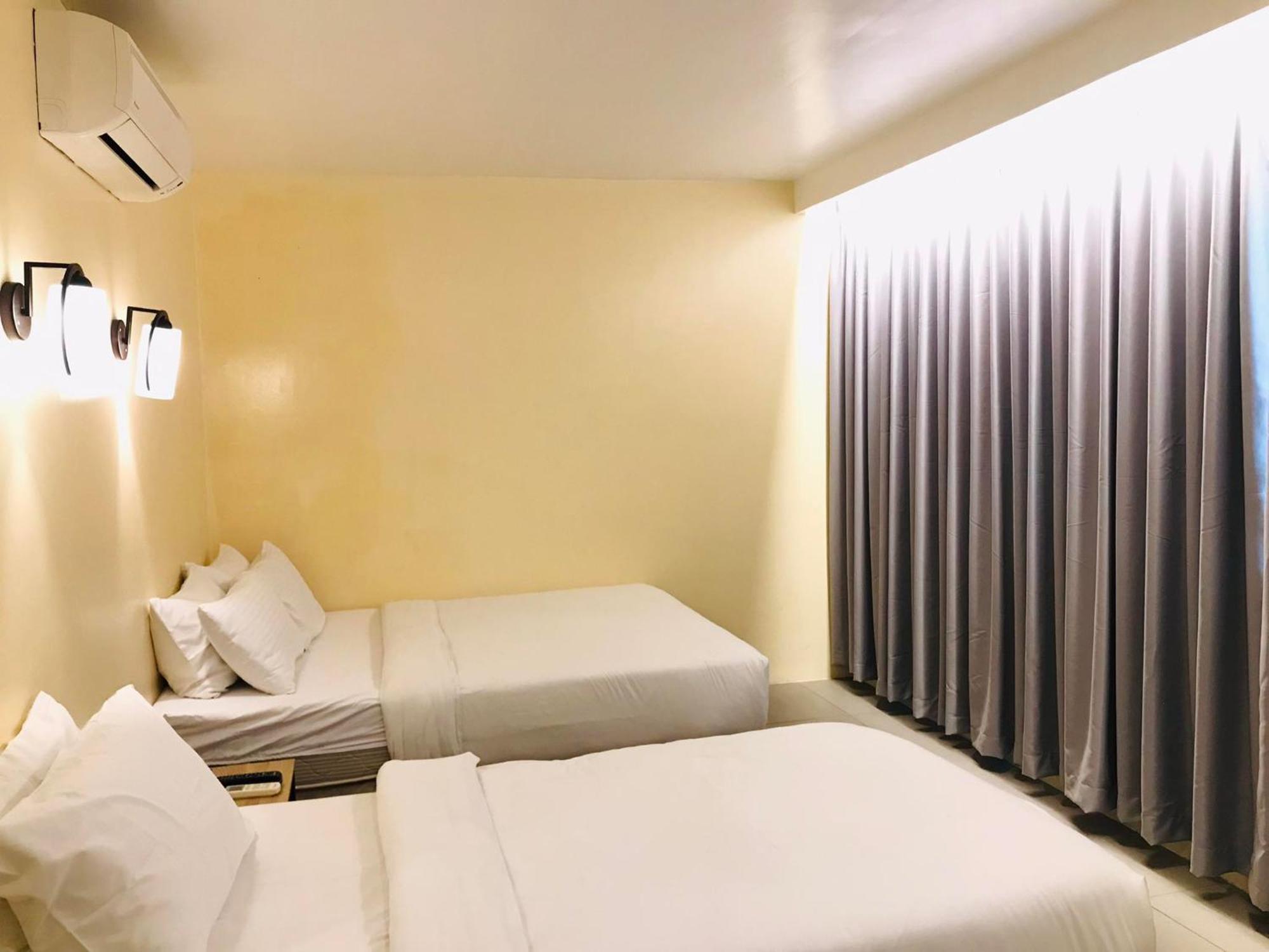 Dosi Hotel Ph Talisay  Zewnętrze zdjęcie